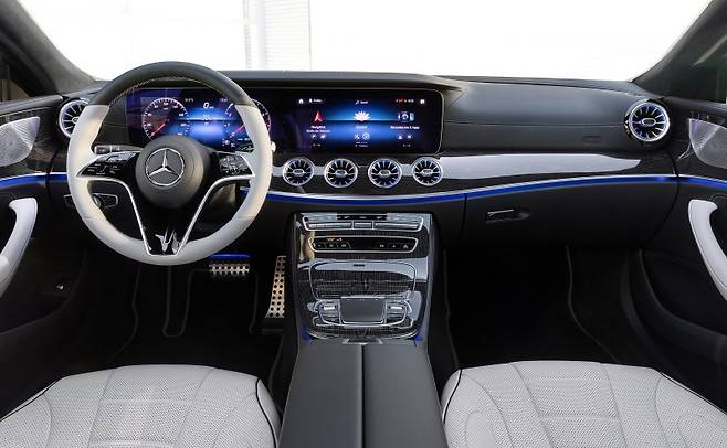 더 뉴 메르세데스-벤츠 CLS