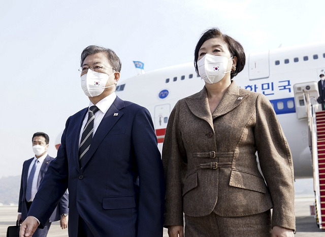 문재인 대통령과 김정숙 여사. 뉴시스