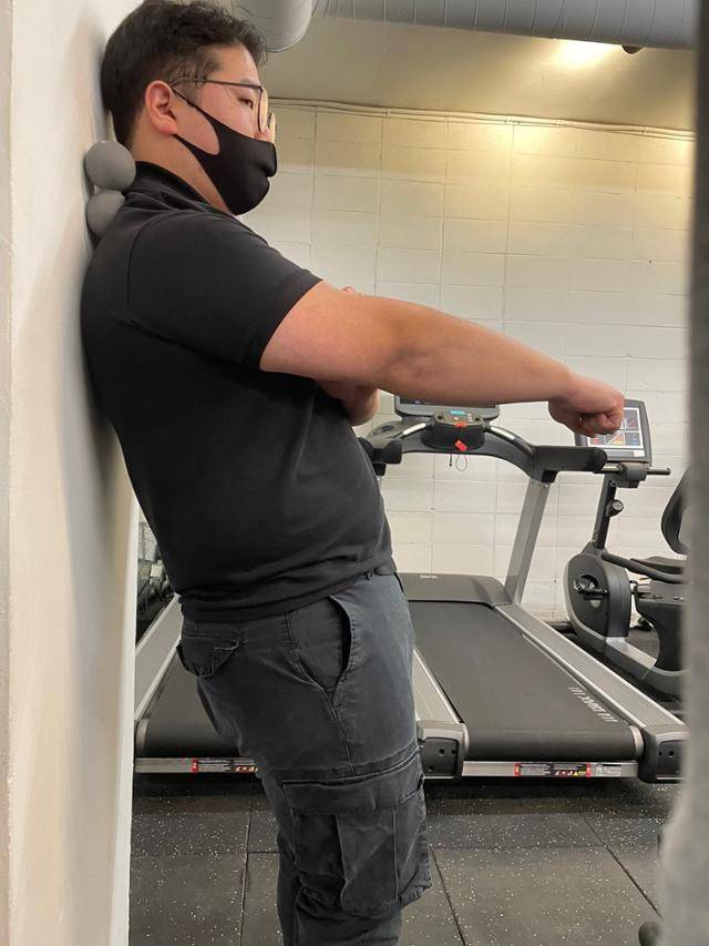 극상근 마사지. 비욘드 피트니스 제공