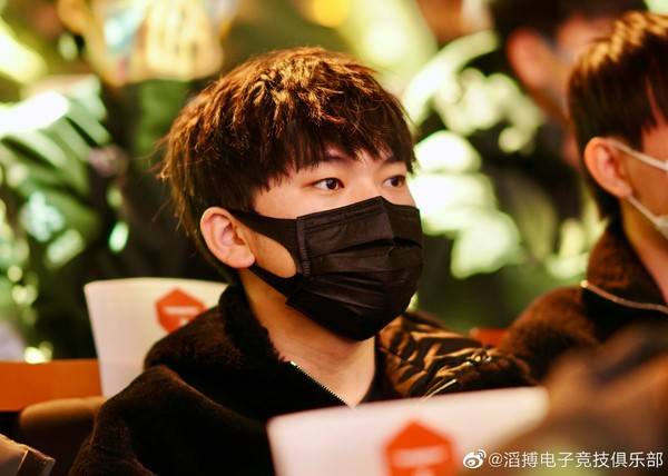 사진=TES 공식 웨이보, 재키러브