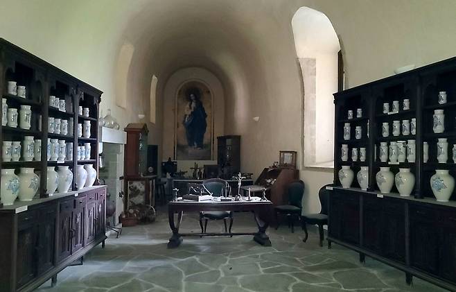 사모스 수도원 청화백자 약병