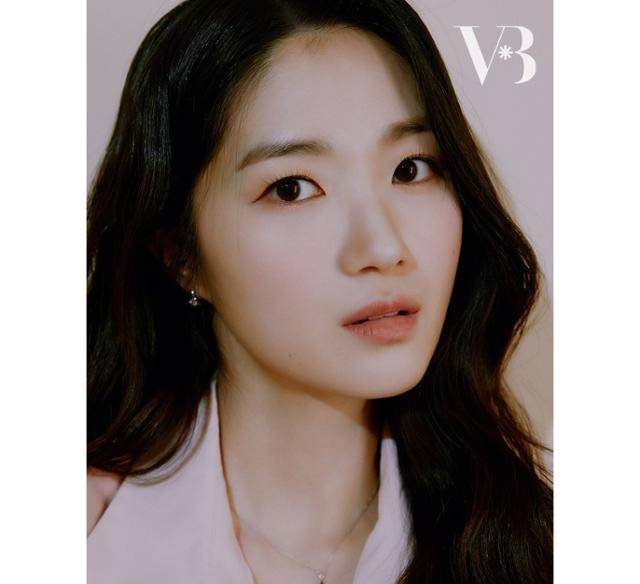 김혜윤이 본지와 만나 '불도저에 탄 소녀'에 대한 다양한 이야기를 전했다. 조수민 작가