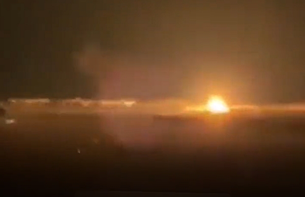 15일(이하 현지시간) 로이터통신은 러시아 모스크바함 침몰 후 우크라이나 수도 키이우에서 강력한 폭발음이 잇따랐다고 보도했다.