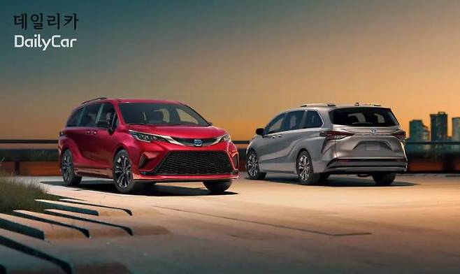 토요타, 시에나 하이브리드