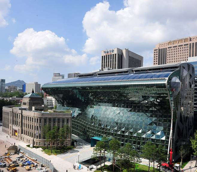 서울시청 청사 전경. [서울시 제공]