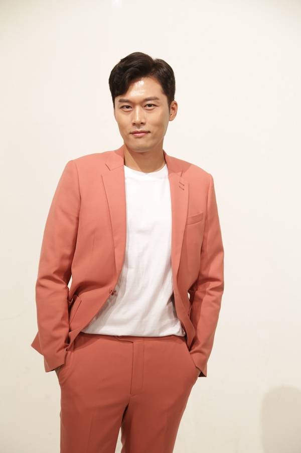 김일중 전속계약 / 사진=스카이이앤엠 제공