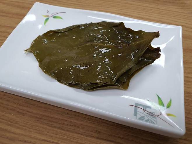 감잎 장아찌(경북도 제공) 2022.04.25.