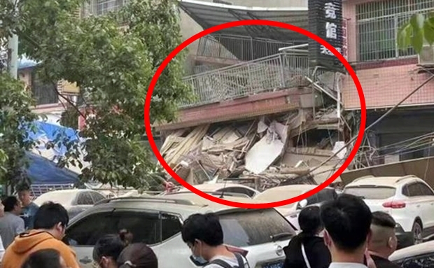 중국중앙(CC)TV와 펑파이신원 등 현지 매체는 29일 후난성 창사시의 한 6층 건물이 무너져 수색 및 구조 작업이 진행 중이라고 보도했다.