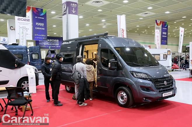 그럼에도 불구하고 돈이 들더라도 자동변속기가 필요하다면 듀카토 베이스의 월든 D라는 대안책을 제시하고 있다