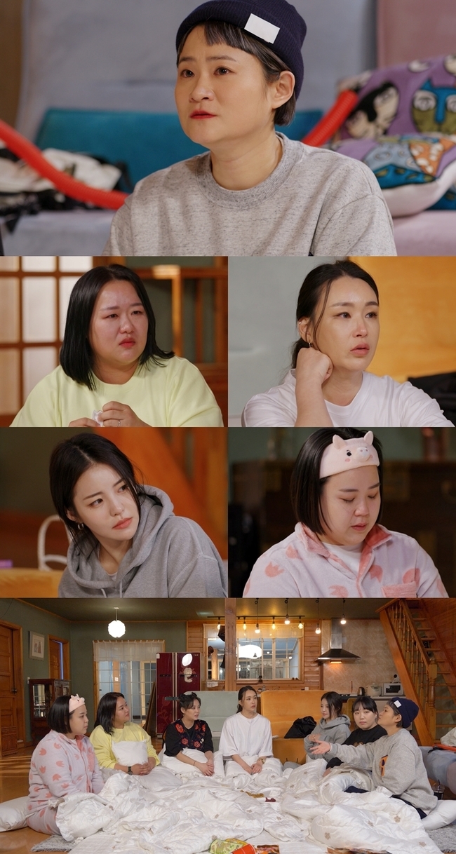 Kim Shin-Youngs genuine Confessions stimulate tear glandsKBS 2TV subtraction wave, which will be broadcasted on April 30, is a healthy body making project with sisters who are tired of entertainment industry leader Kim Shin-Young and Diet.In the first episode of Subtraction Wave, the main MC Kim Shin-Young, Ha Jae-sook, Bae Yoon-jung, Ko Una, Brave Girls Yu-Jeong, Kim Joo-yeon (Iljuate), and Park Moon-chi, who gathered in one place for the first time, tell a candid story.Everyone is surprised and sympathetic to the unstoppable talk of the members who burst like a burst, starting with the Diet they have tried.In this process, Kim Shin-Young does honest Confessions that have never been revealed anywhere.Kim Shin-Young said, When I first said Diet, many people objected, hitting the wall saying, Do you want to be funny? and Dont do this.So I was so lonely when I lost weight, everyone said I wouldnt lose weight, but I lost weight.In fact, Kim Shin-Young surprised everyone 10 years ago by suddenly declaring Diet when he was loved as a fat character.Kim Shin-Young said, I have never said this anywhere before. I was poor because I was poor. I live because I am poor.In Kim Shin-Youngs surprisingly candid Confessions, tears pour out from the eyes of subtraction wave members.Kim Shin-Young also makes the reason why he is so honest and sincere is for the subtraction wave members.