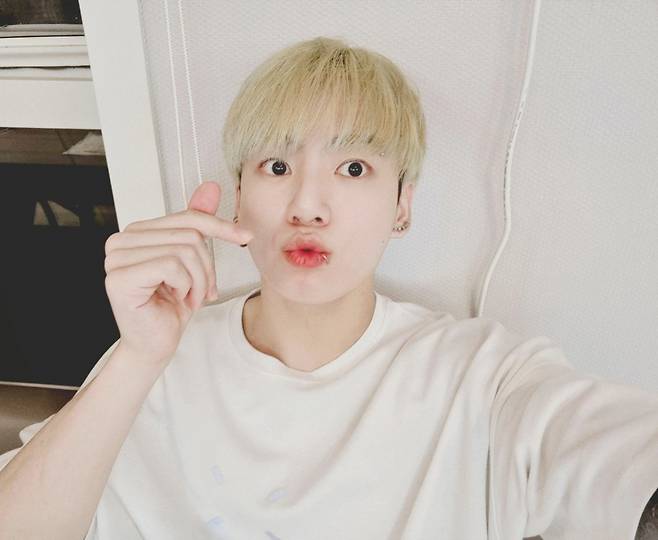 방탄소년단 정국 "2세 이름은 전설, 전율..크아~" 작명 센스..전 세계 실트 1위