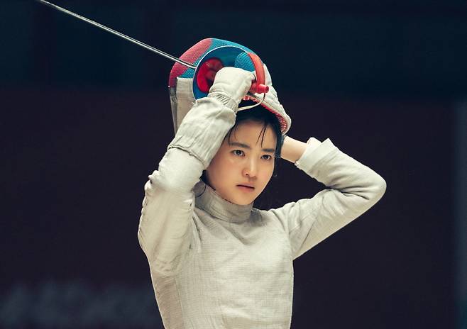 고교 펜싱 선수 나희도 역을 맡은 김태리 배우 [사진=tvN '스물다섯 스물하나']