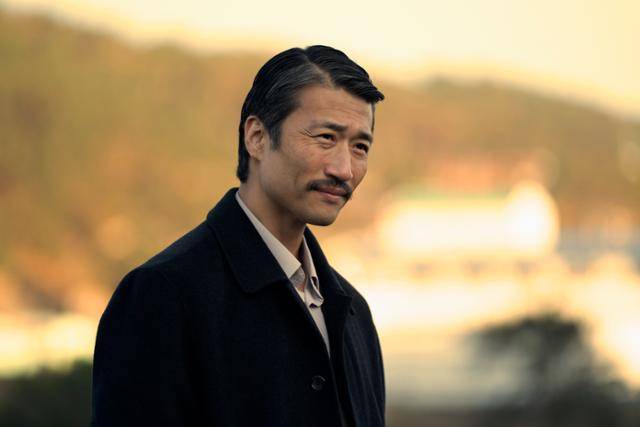 드라마 '파친코'에서 부산을 찾은 모자수(박소희)의 모습. 박소희는 "그동안 연락이 끊겼던 재일교포 친구들이 따뜻한 메시지를 많이 보내왔다"고 말했다. 애플TV+ 제공