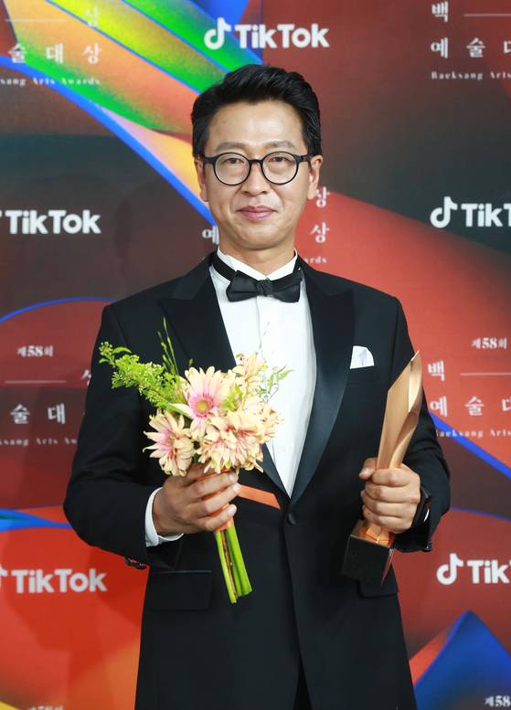 제58회 백상예술대상 연극부문 남자 연기상 수상자 '붉은 낙엽' 박완규 〈사진=백상예술대상 특별취재단〉