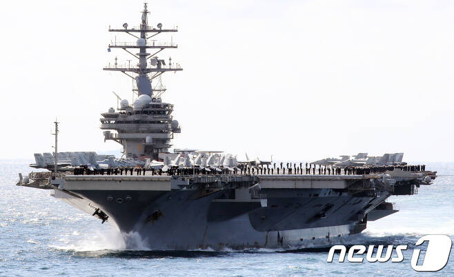 미국 해군이 운용하는 원자력추진 항공모함 '로널드 레이건'. 2018.10.11/뉴스1 © News1 이석형 기자