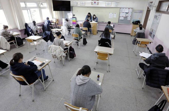 지난달 2일 서울 서초구의 한 학교에서 ‘2022년 국가공무원 9급 공개경쟁채용 필기시험’이 치러지고 있다. (사진=인사처)