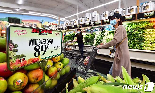지난 4월 미국의 소비자물가지수(CPI) 상승률이 전년 대비 8.3%를 기록했다. © AFP=뉴스1 © News1 정윤영 기자