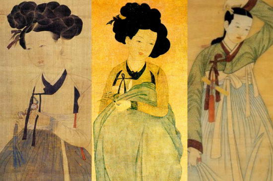 짧은 저고리 탓에 가슴이 노출된 모습. 신윤복 및 작자미상 ＜미인도＞/ 사진=네이버 지식백과사전 캡처.