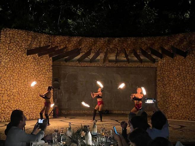 샹그릴라 리조트 야외 공연장.  /사진= 강예신 여행+ 기자