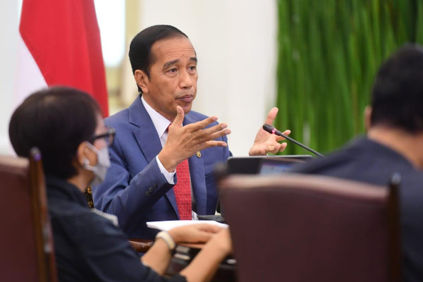 President Joko "Jokowi" Widodo speaks to the World Economic Forum via video link from the Presidential Palace in Jakarta, on Jan. 20, 2022. (Courtesy of State Secretariat/-)