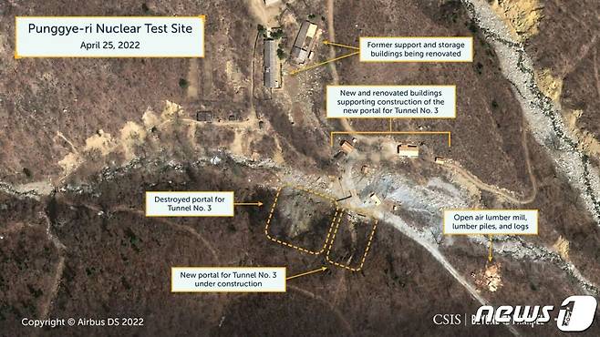 지난달 25일 북한 함경북도 길주군 풍계리 핵실험장 3번 갱도 주변 지역을 촬영한 위성사진 (비욘드패럴렐) © 뉴스1