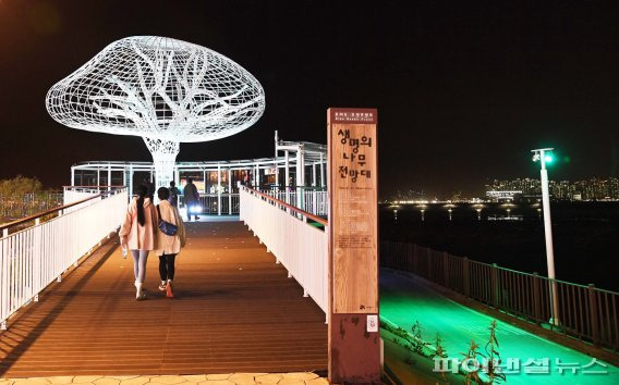 시흥시 K-골든코스트 오이도 야간경관 일대(1.5km). 사진제공=시흥시