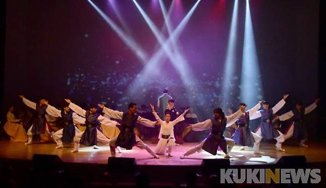 코로나19 이전인 2019년 화천문화예술회관에서 열린 ‘문예회관과 함께 하는 방방곡곡 문화공감 공연