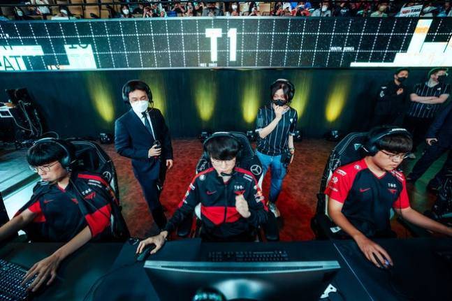 MSI에 참가중인 T1 선수단.&nbsp; &nbsp;라이엇게임즈 플리커