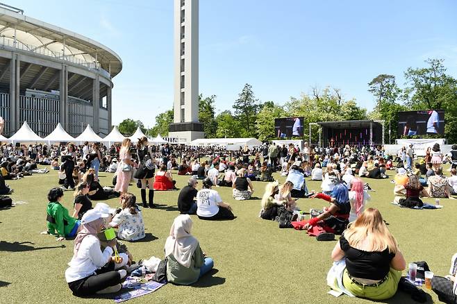 K-팝 등이 공연된 야외중앙무대 풍경