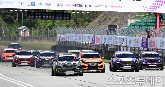 스포츠투데이 포토