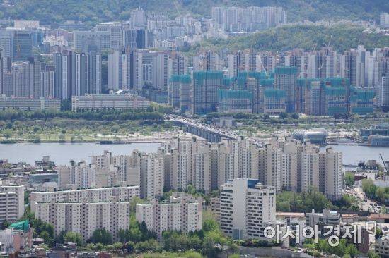 서울 일대 아파트 전경 /문호남 기자 munonam@