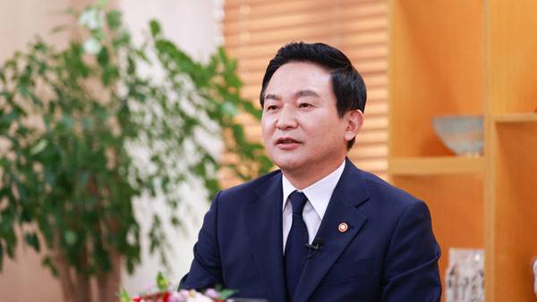 취임사 하는 원희룡 신임 국토교통부 장관 2022.5.16 [국토교통부 제공]