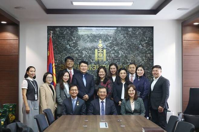 순천향대학교 부속 서울병원이 지난 12일 몽골 주요 국립병원 6곳과 업무 협약을 맺었다.&nbsp; &nbsp;순천향대학교병원