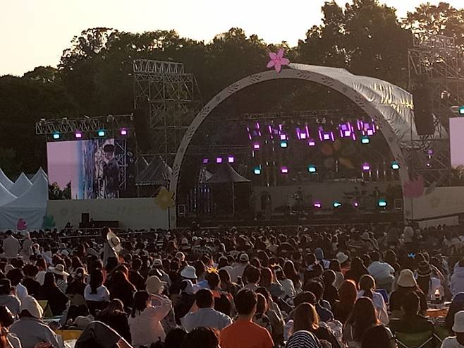 ‘뷰티풀 민트 라이프 2022’ 공연