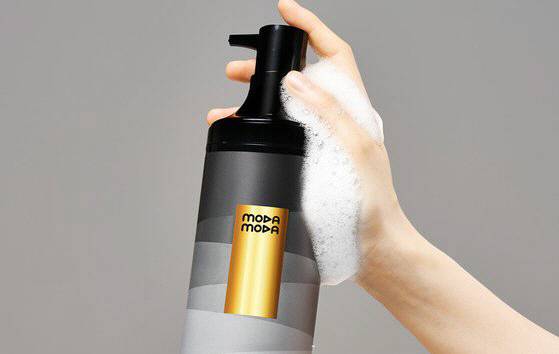 모다모다 프로체인지 블랙샴푸. [사진 출처 = 모다모다]