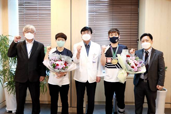 서울의료원 소속 우지수가 선수 브라질서 열린 데플림픽 배드민턴대회에서 2관왕 차지했다.