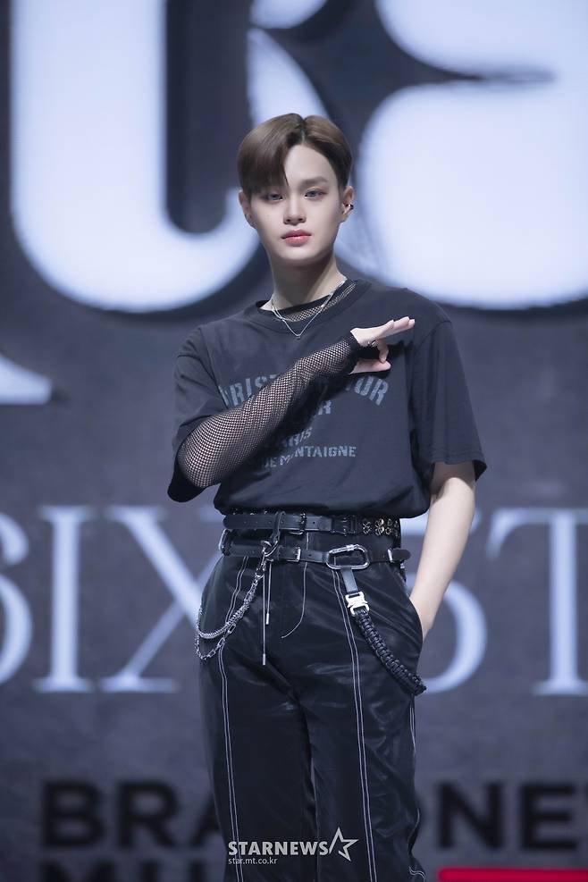 AB6IX 이대휘 '여심 잡는 눈빛'[★포토]