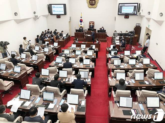 제주도의회 본회의장. .2021.4.22/뉴스1 © News1 홍수영 기자