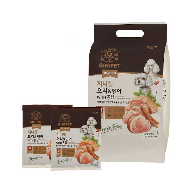 지니펫 밸런스업 시리즈는 닭고기·연어, 오리·연어, 연어·흰살생선 등 3종으로 알레르기 최소화를 위해 곡물을 사용하지 않은 반려동물 건강식품이다.