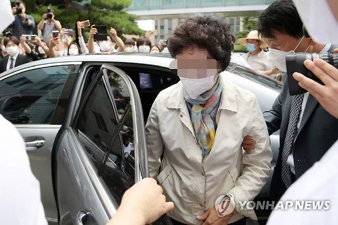 윤석열 대통령 장모 최모씨 [사진 제공 = 연합뉴스]