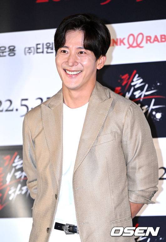 [OSEN=최규한 기자] 19일 오후 서울 용산CGV에서 영화 ‘피는 물보다 진하다’(감독 김희성) 언론시사회가 열렸다. / dreamer@osen.co.kr