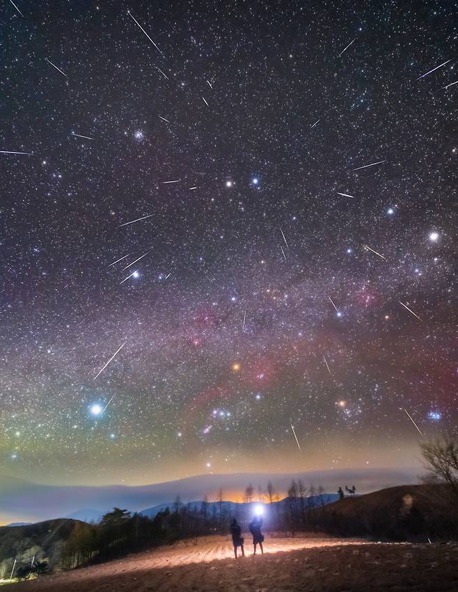 최우수상을 받은 이성모 씨의 ‘쌍둥이의 유성’.