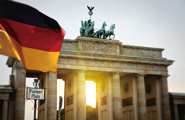 독일의 통렬한 반성과 책임 의식은 독일 민주주의를 지탱하고 있다. 사진은 독일 베를린의 브란덴부르크문.