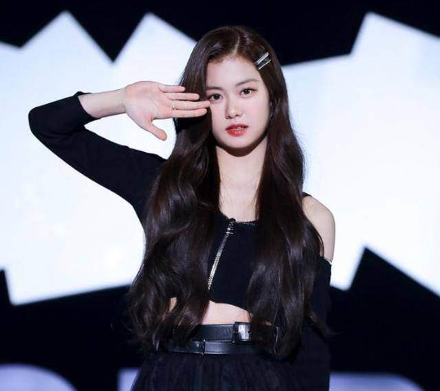 르세라핌 김가람. 쏘스뮤직 제공