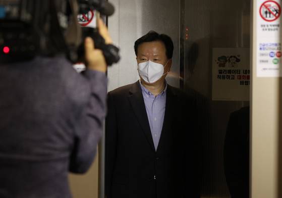 출근하는 정호영 후보자 〈사진 = 연합뉴스〉