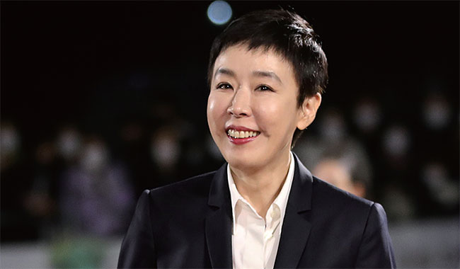향년 56세에 별세한영화배우 강수연. 사진 연합뉴스