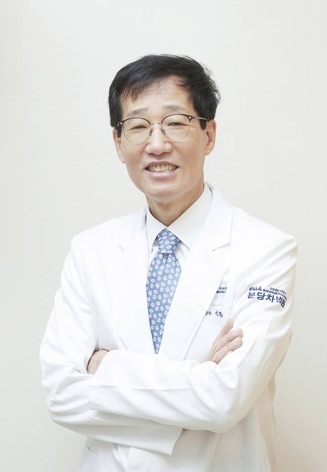 유한욱 교수