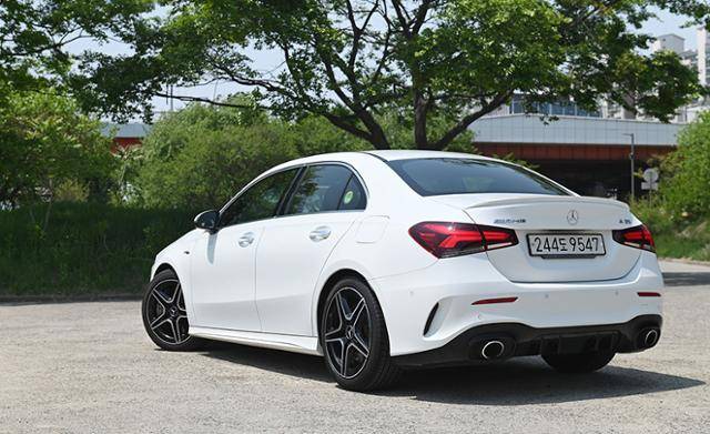 메르세데스-AMG A 35 4MATIC 세단 시승기