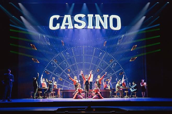 [서울=뉴시스]2022 뮤지컬 '모래시계' 공연 사진. (사진=인사이트엔터테인먼트 제공) 2022.05.26. photo@newsis.com  *재판매 및 DB 금지