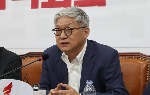 윤덕민 전 국립외교원장 [연합뉴스 자료사진]